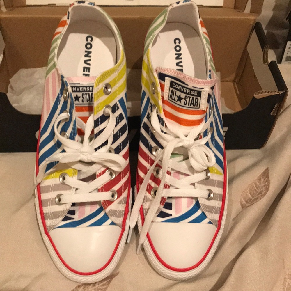 Converse sneakers NWOT never worn